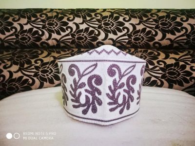 Barkati Topi White Purple New Flower Design