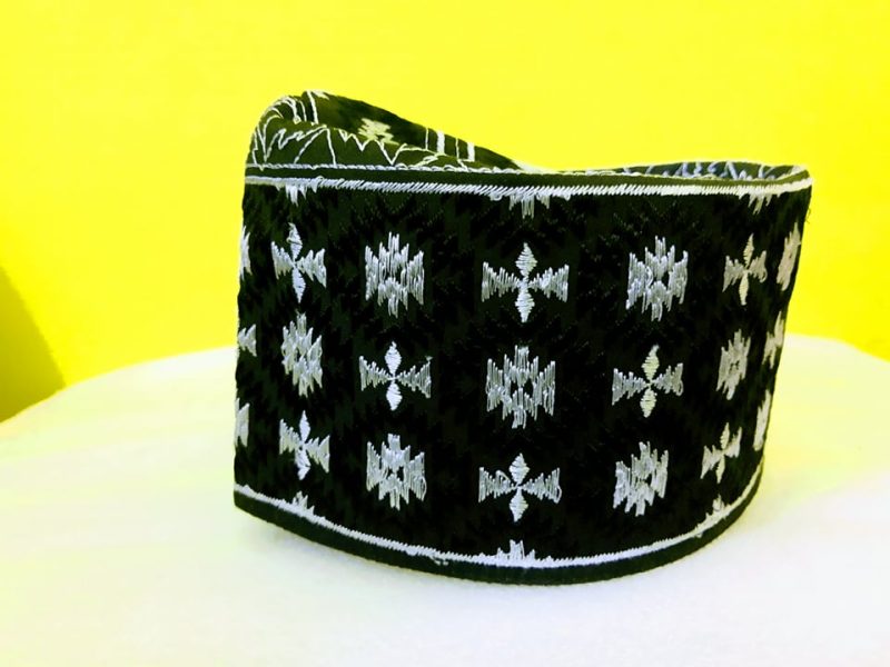 Barkati Black White Topi