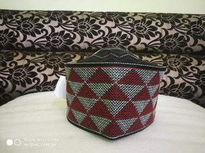 Barkati maroon White Topi